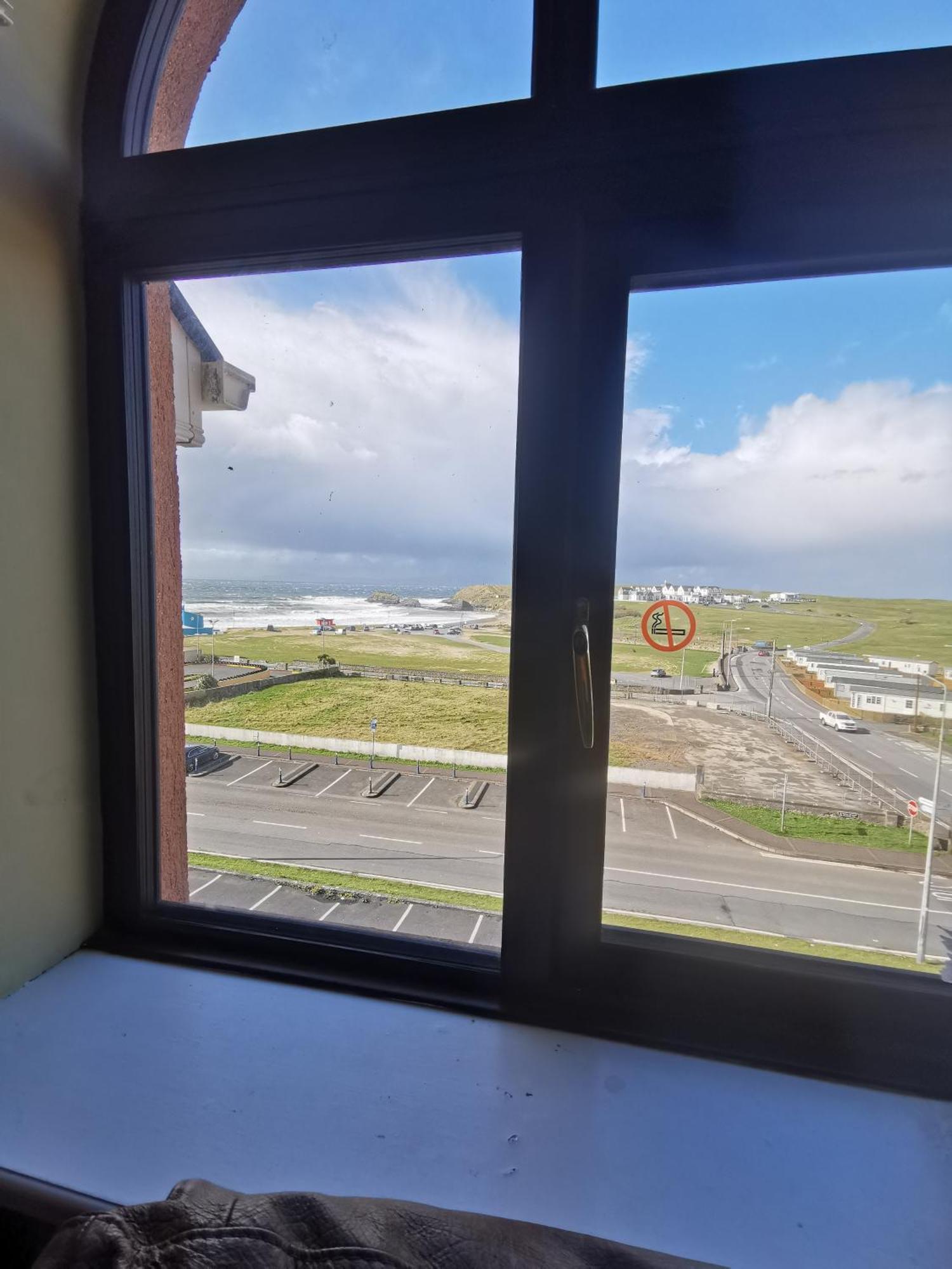 Sandy Cove Bundoran Sea Views Free Wifi Netflix Luxurious Apartment Bagian luar foto